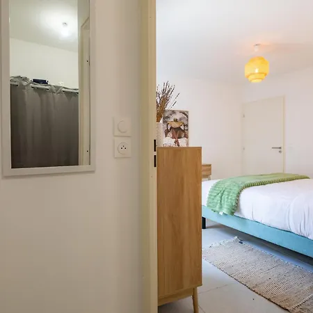 Les Sablettes - 150m De La *