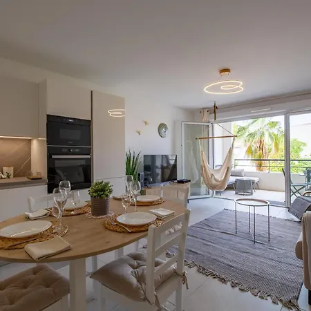 Les Sablettes - 150m De La