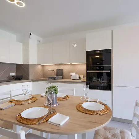 Apartment Les Sablettes - 150m De La Fréjus