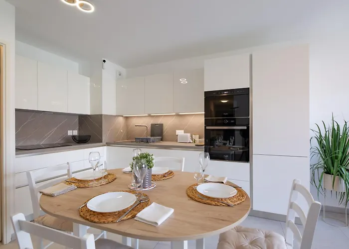 Apartment Les Sablettes - 150m De La Fréjus